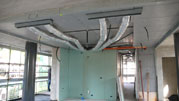 Sono state completate le pareti interne degli appartamenti e l'impianto di climatizzazione.